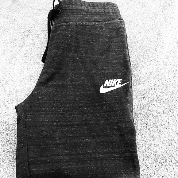 Girl’s Sweatpants by Nike - Picture 2 of 3